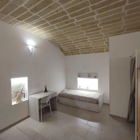 Officine Trani Apartment *