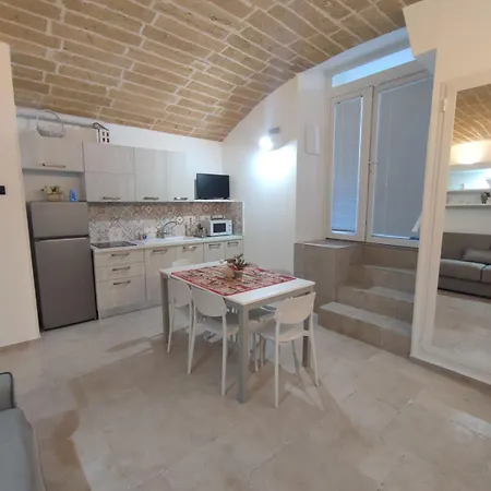 Officine Trani Apartment